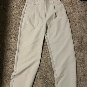 Abercrombie & Fitch Women’s Light Gray Dress Pants